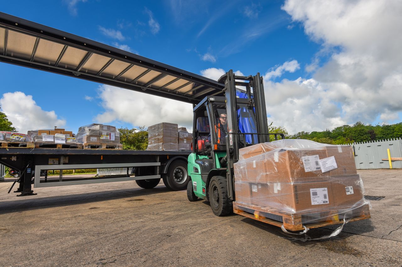Door to Door Pallet Delivery: Pay-As-You-Go Shipping for Homes & SMEs